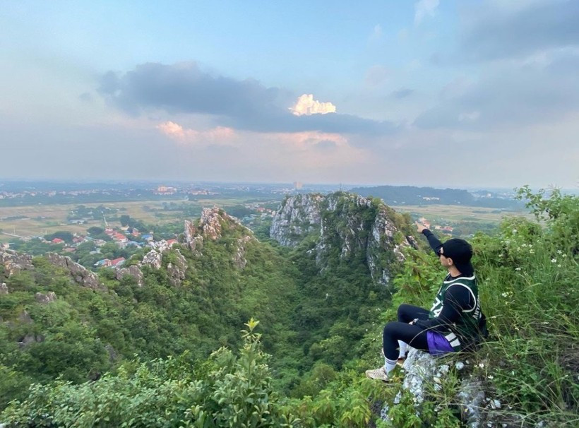 5 điểm cắm trại hoang sơ gần Hà Nội cho dịp cuối tuần 5 diem cam trai hoang so gan Ha Noi cho dip cuoi tuan