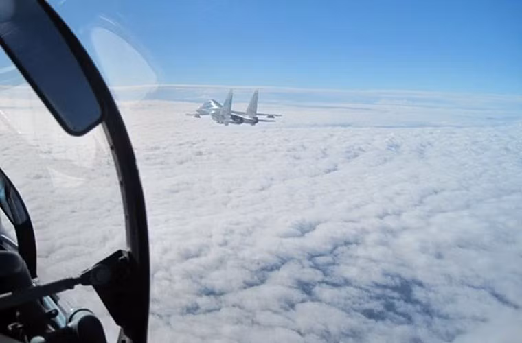 Hinh anh oai hung Khong quan Tiem kich Viet Nam-Hinh-2