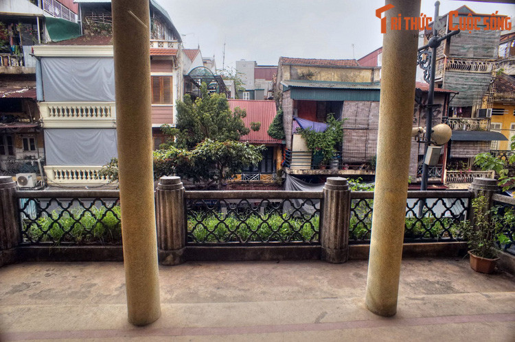 “Tình hình trong, ngoài lại rất khẩn trương. Thường vụ nhận thấy phải sớm công bố danh sách Chính phủ lâm thời và tổ chức lễ ra mắt của Chính phủ...”.