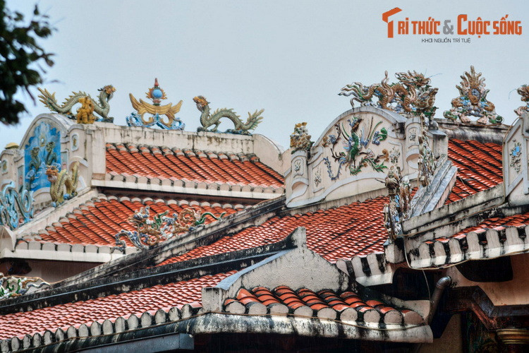 Để ghi nhớ công đức của Thầy Thím, nhân dân địa phương chung sức lập dinh ở khu rừng Bàu Cái gần nơi hai người tạ thế, lấy ngày 15/9 âm lịch hằng năm là ngày lễ tế thu Thầy Thím.