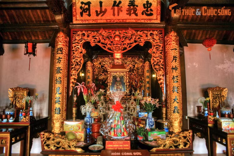 Trong lịch sử Việt Nam, Đinh Tiên Hoàng là vị hoàng đế sáng lập nhà nước phong kiến trung ương tập quyền đầu tiên, đặt nền móng chính thống cho các triều đại phong kiến nước Việt.