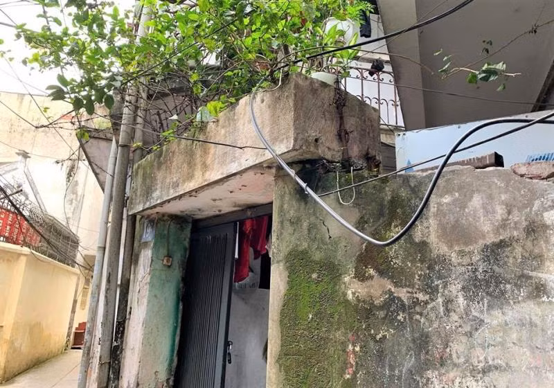 Chong chem vo va con trai 2 tuoi o Ha Noi: “Khong hau ha duoc me nua...“