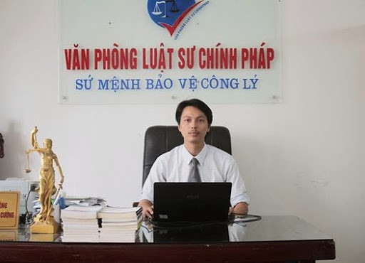 Chong chem vo va con trai 2 tuoi o Ha Noi: Bi xu ly the nao?-Hinh-2