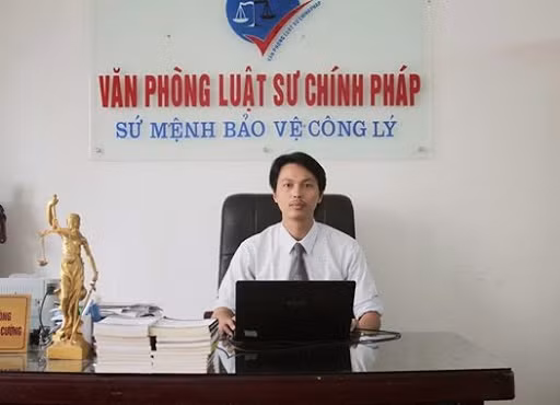 Chong chem vo va con trai 2 tuoi o Ha Noi: Bi xu ly the nao?-Hinh-2
