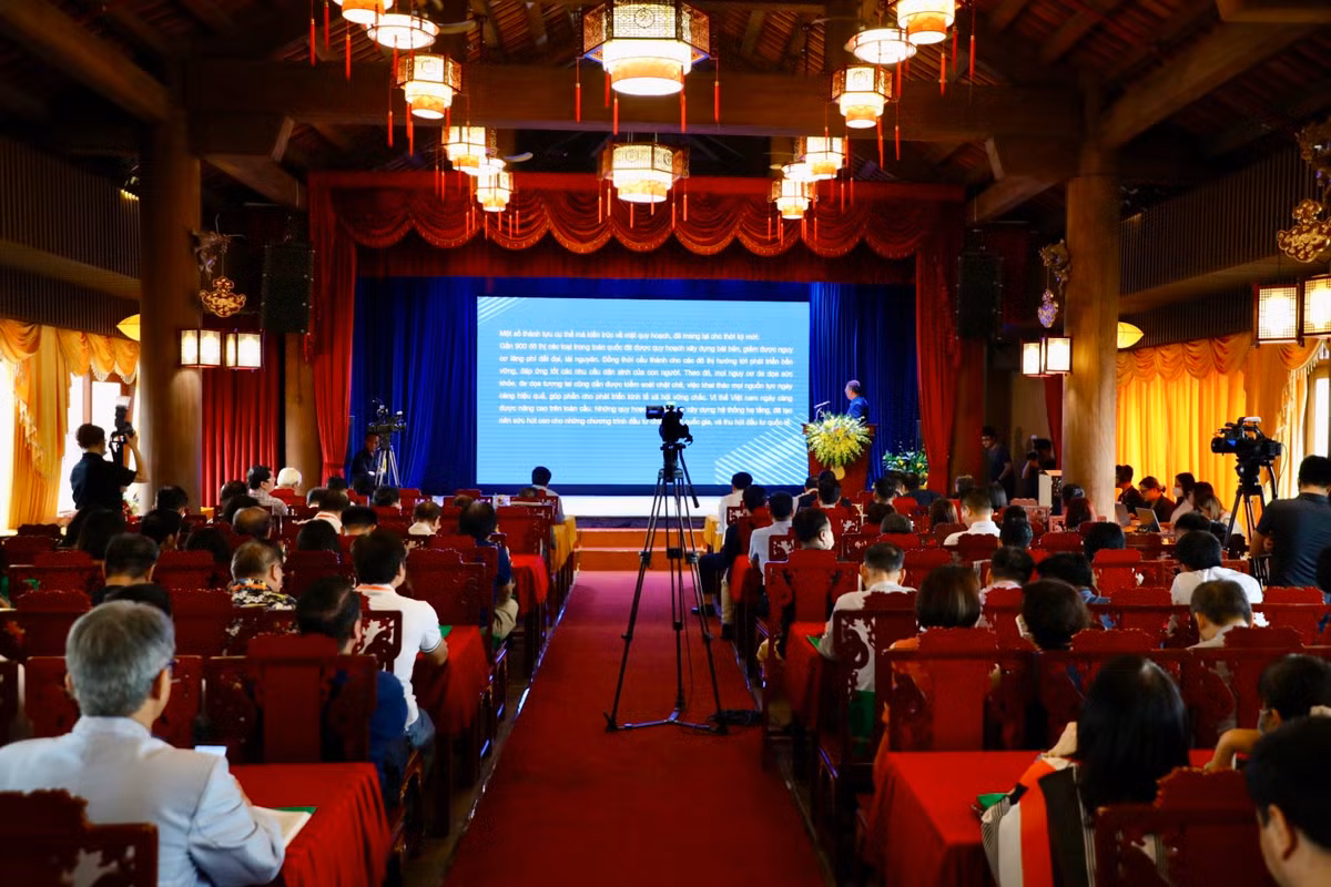 Vai tro kien truc voi phat trien ben vung Van hoa - Kinh te - Xa hoi-Hinh-2