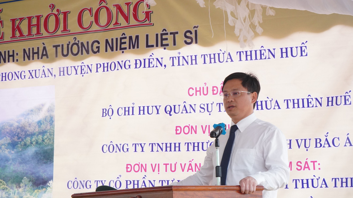 Xây nhà tưởng niệm 13 liệt sĩ hy sinh khi cứu nạn ở Rào Trăng 3 - Hình 3 Xay nha tuong niem 13 liet si hy sinh khi cuu nan o Rao Trang 3-Hinh-3