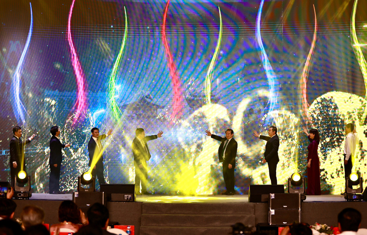 Chùa Thầy được công nhận là điểm du lịch Di tích Quốc gia đặc biệt Chua Thay duoc cong nhan la diem du lich Di tich Quoc gia dac biet