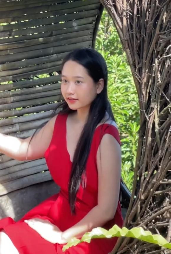 Việc tăng cân và mắc bệnh cũng khiến Trúc Anh vướng phải nhiều ồn ào không đáng có.