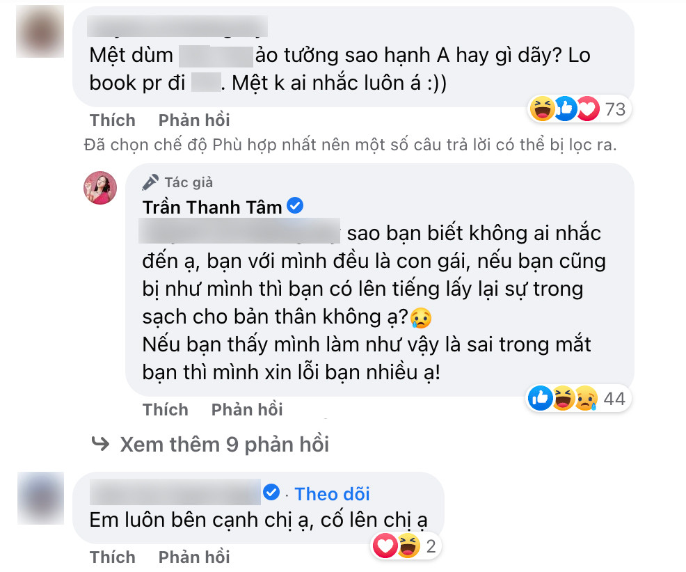 Ngay lập tức, hot girl đã đáp trả bình luận này: "Em không hiểu vì sao anh là đàn ông mà có thể nói một người con gái đáng tuổi em, hoặc có thể đáng tuổi cháu của anh như thế luôn ạ? Nếu chẳng may anh có đứa em gái bị như thế thì anh có ngăn cản em gái mình lên tiếng bảo vệ danh dự bản thân như em không ạ? Nếu hành động của em đối với người lớn như anh là sai thì anh cho em gửi lời xin lỗi đến anh nhiều ạ!".