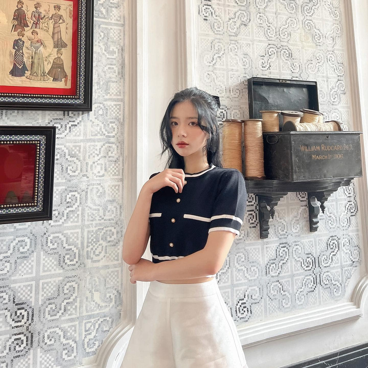 Với ngoại hình xinh đẹp và bảng thành tích học tập sáng chói, Hằng Phan xứng đáng là “con nhà người ta” chính hiệu được nhiều người ngưỡng mộ.