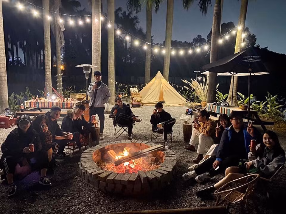 Vietgangz Glamping Club cũng là quán cà phê cắm trại được các bạn trẻ rủ nhau đến check-in trong thời gian gần đây. Ảnh: Diệu Huyền