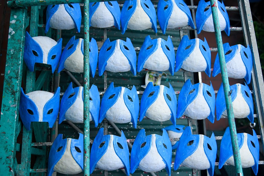 Điều này đòi hỏi người người làm nghề phải thật tỉ mỉ và chỉn chu trong từng chi tiết mới có thể cho ra những sản phẩm đẹp.