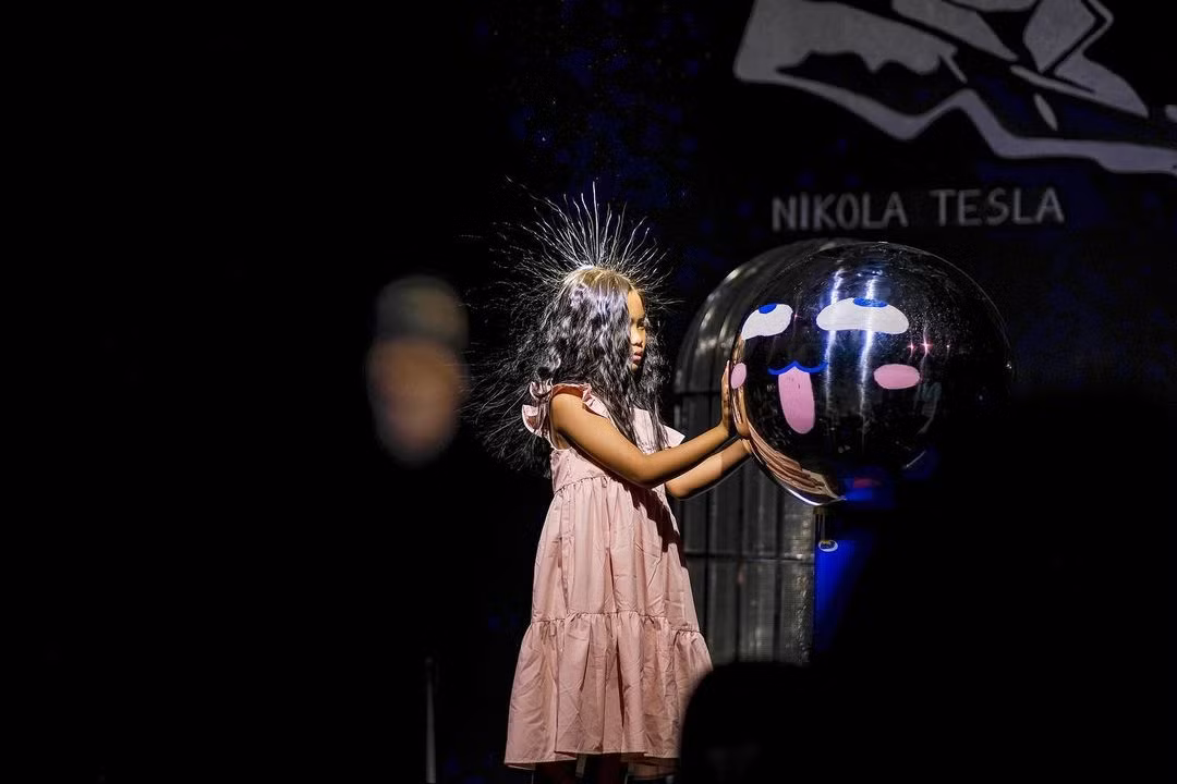 Thời gian qua có không ít du khách đến tham quan, khám phá tại đây. Ảnh: Hoàng Điệp