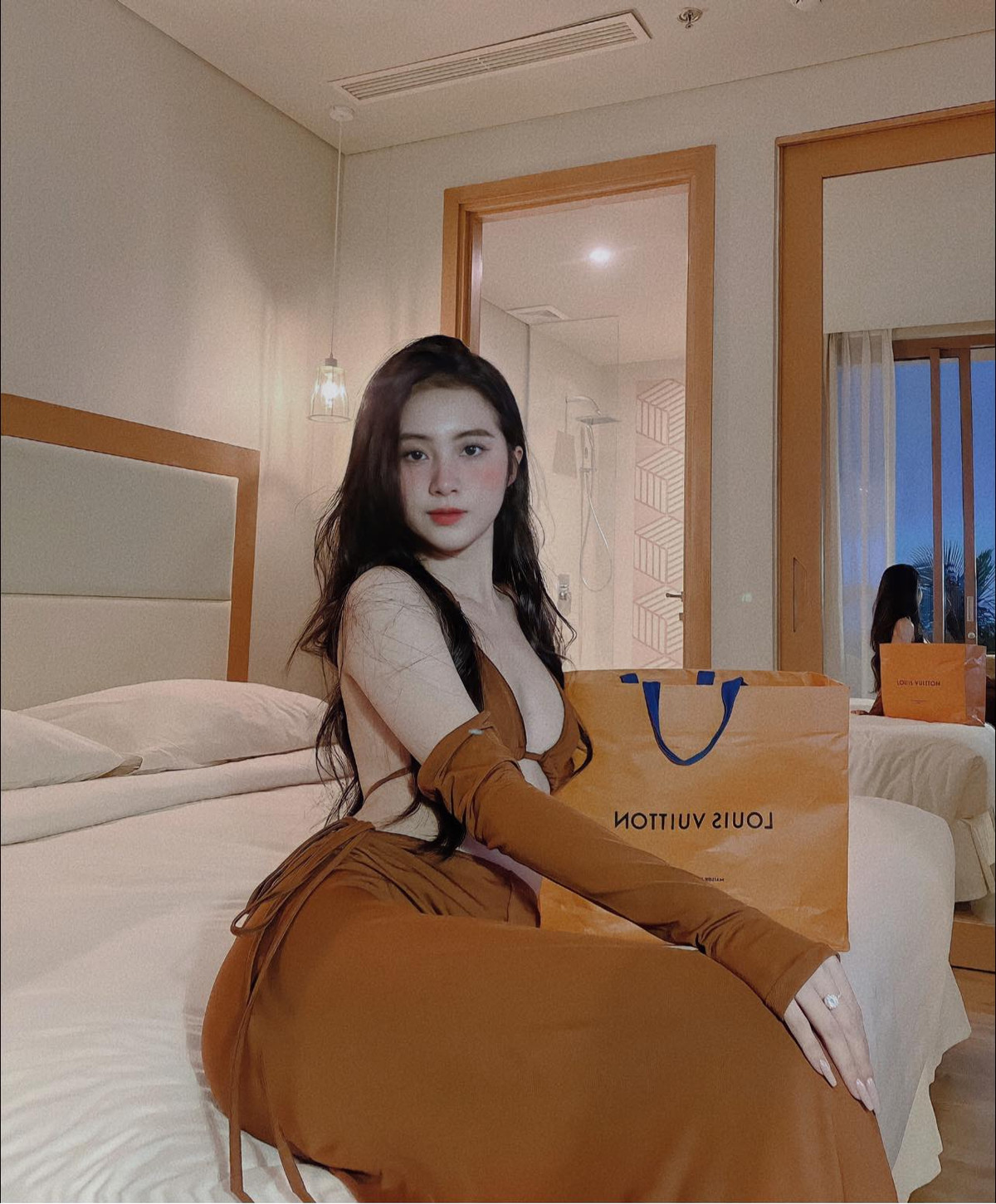 Một trong những điểm thu hút của người đẹp Đà Nẵng còn nhờ nước da trắng hồng.