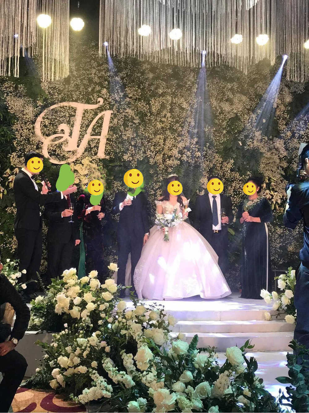 Thời gian gần đây, sự việc cô gái siêu lừa tên A. cố tình làm đám cưới để chiếm 17 tỉ đồng khiến dư luận ngỡ ngàng vì tình tiết chẳng khác gì phim drama dài tập. Ảnh: Nhã Lê Analee