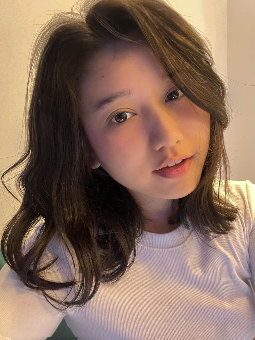 Cụ thể, cô tiết lộ bản thân đã quyết định cắt tóc và sử dụng nó để tặng cho những người đang mắc bệnh hiểm nghèo.