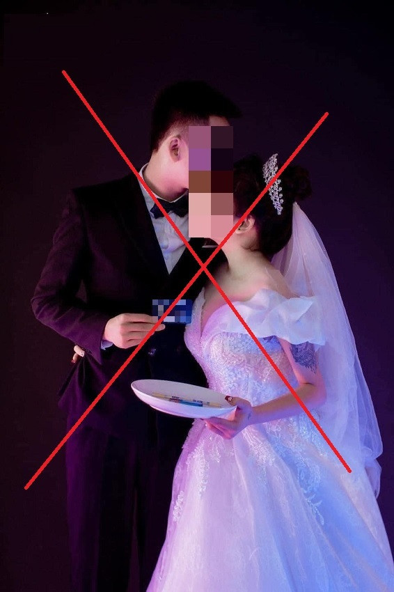 Phần lớn cư dân mạng đều chê trách cặp đôi cô dâu chú rể khi có ý tưởng chụp ảnh cưới phản cảm, và cũng phê phán cả studio đã nhận chụp ảnh cho cặp đôi này.