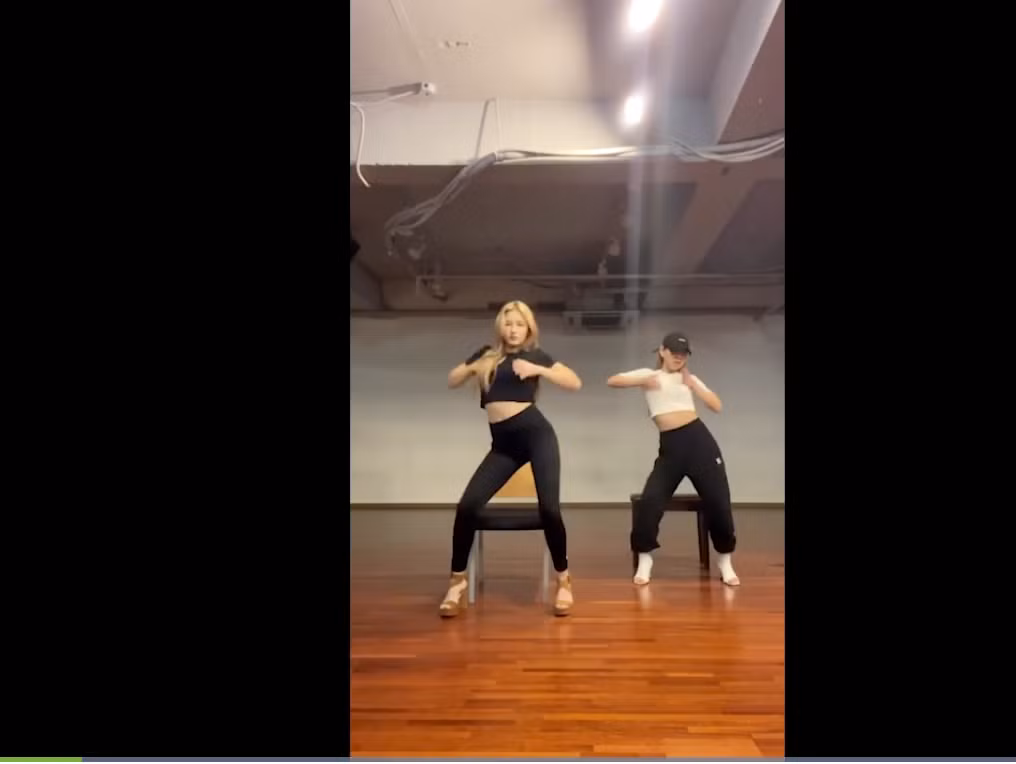 Mới đây, nàng hot girl cập nhật video trên Instagram có gần 3 triệu người theo dõi. Nancy nhận được nhiều lời khen khi tập nhảy cùng biên đạo.