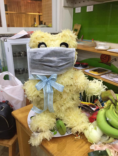 Mâm cỗ Trung thu truyền thống không thể thiếu đi chú chó bưởi nhưng tác phẩm đẹp hay không còn tùy thuộc vào bàn tay của người làm.