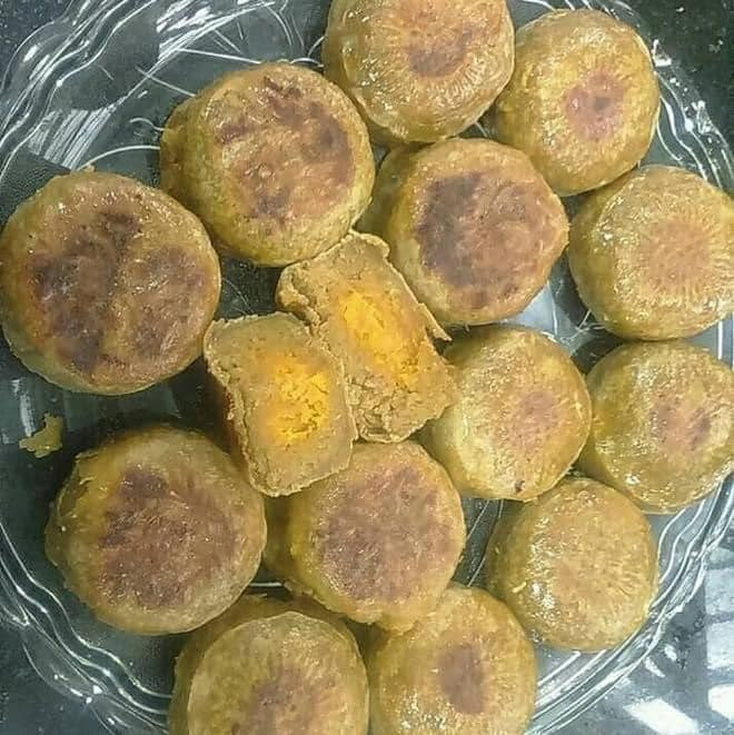 Chỉ là bánh Trung thu làm không dễ, một khi sai công thức hoặc sai cách nướng thì bánh dù có tỉ mỉ, cẩn thận đến mấy cũng biến thành thảm họa.