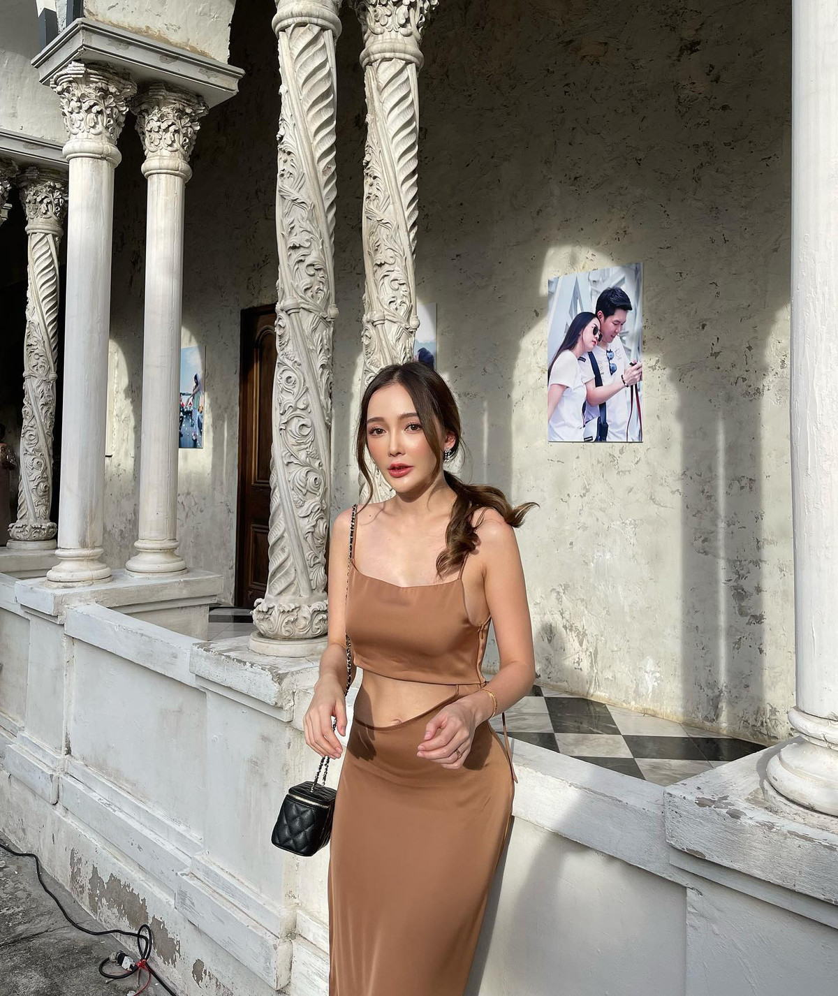 Có nhiều người so sánh nhan sắc của Rossarin Klinhom với nàng tiểu hoa đán rất nổi tiếng của Trung Quốc là nữ minh tinh Dương Mịch. Ảnh: FBNV