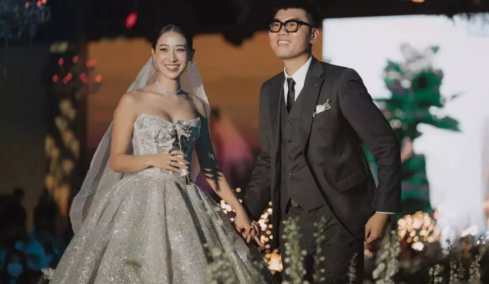 Thời gian qua đám cưới của hot girl Người ấy là ai Kiều Ly Phạm nhận về nhiều sự quan tâm của cư dân mạng.