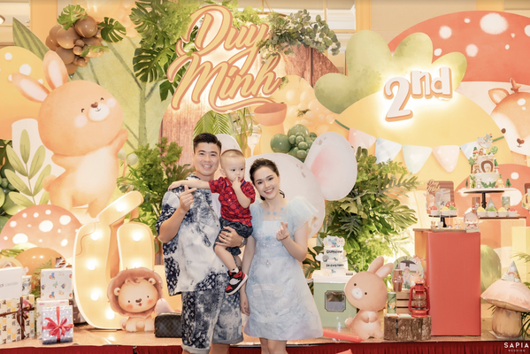 Được biết, để có được nhan sắc thăng hạnh như hiện tại, Quỳnh Anh cũng đã từng phải rất chật vật để tìm ra được phương pháp giảm cân sau sinh.