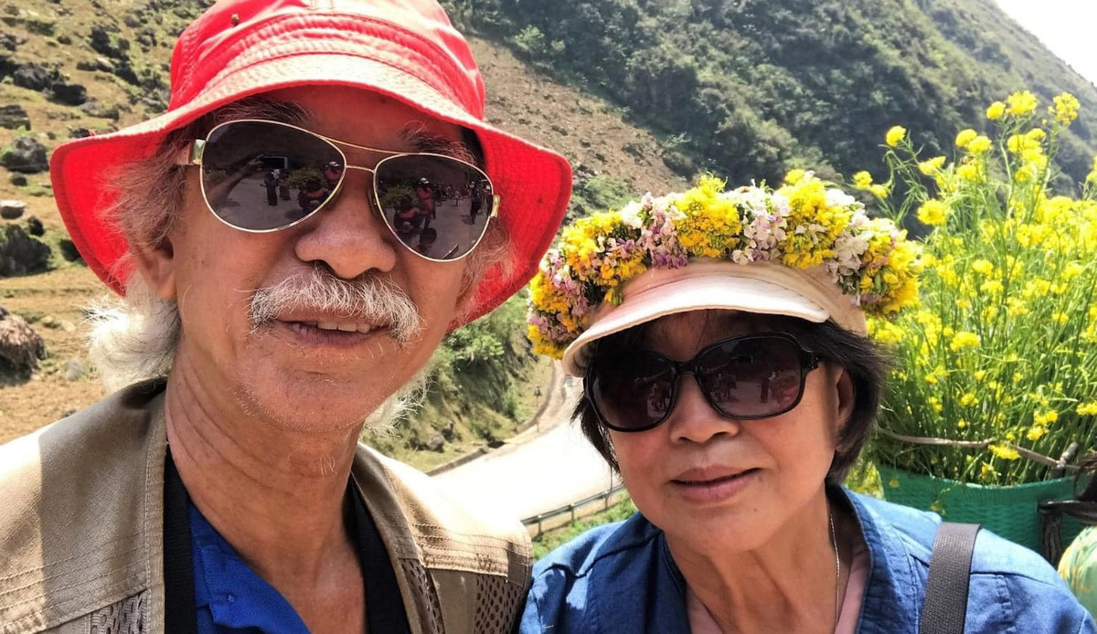 Cặp vợ chồng ông Mong Phước Minh 73 tuổi, quê ở An Giang với những chuyến đi phượt xuyên Việt và nước ngoài hiện đang trở thành tâm điểm gây xôn xao trên mạng xã hội. Đa số cư dân mạng đều bày tỏ sự ngưỡng mộ đến cặp vợ chồng này. Ảnh: Phụ nữ Việt Nam