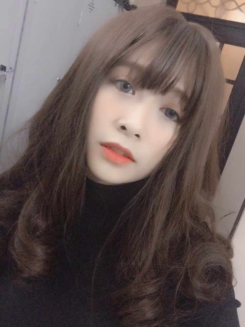 Trước đó, Milona gây xôn xao cõi mạng khi xuất hiện trên sóng livestream, có loạt phát ngôn không chuẩn mực.