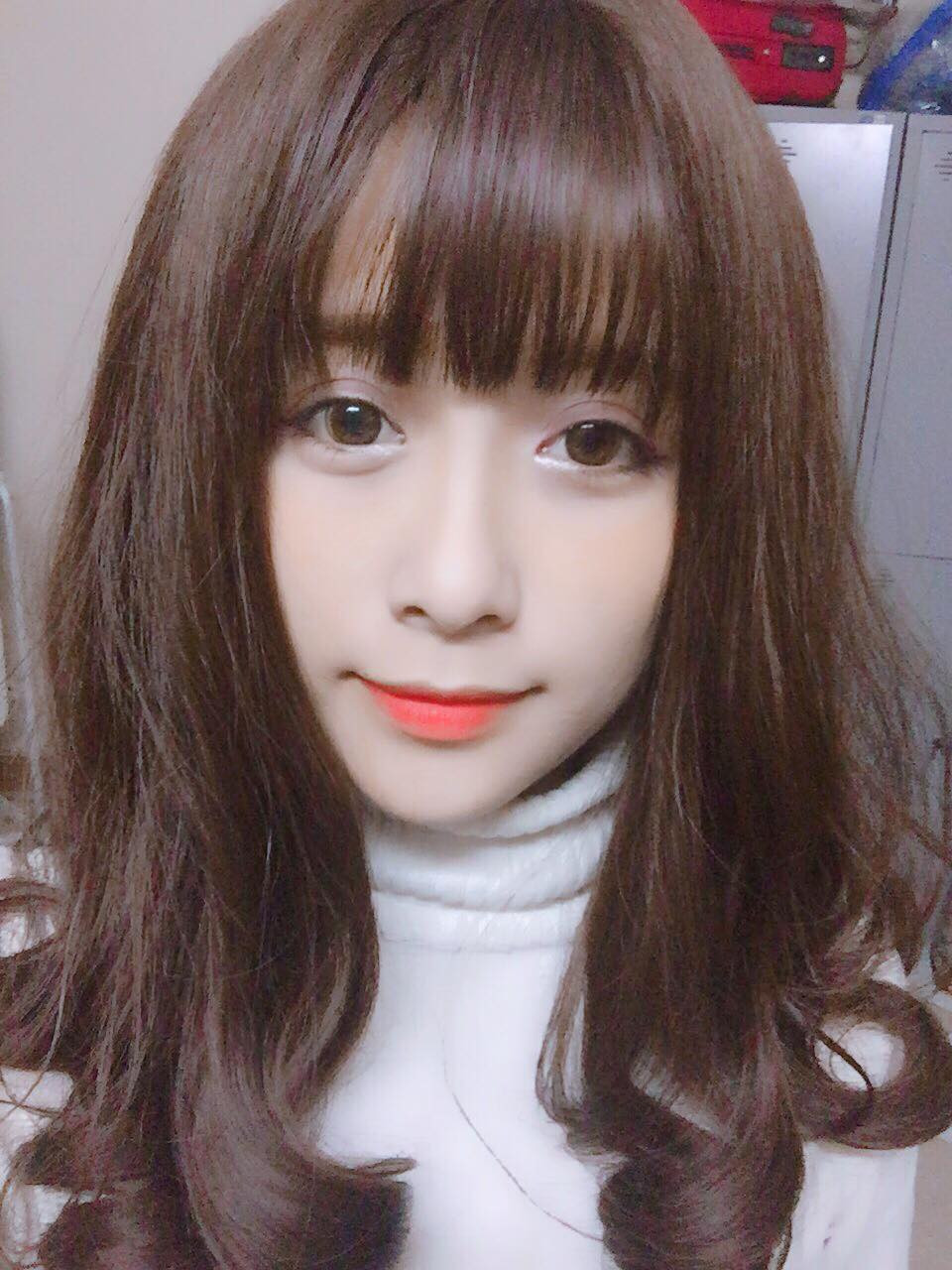 Dưới bài viết, nữ streamer vẫn nhận về rất nhiều bình luận nhắc nhở, chỉ trích về lùm xùm "vạ miệng" vừa qua.