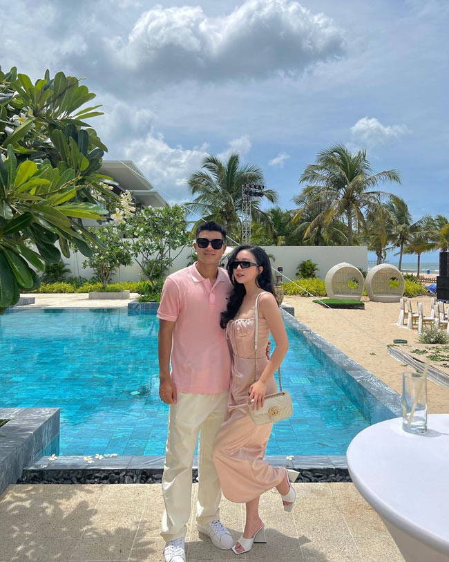 Mai Hà Trang và ông xã có cuộc sống hôn nhân hạnh phúc đáng ngưỡng mộ.