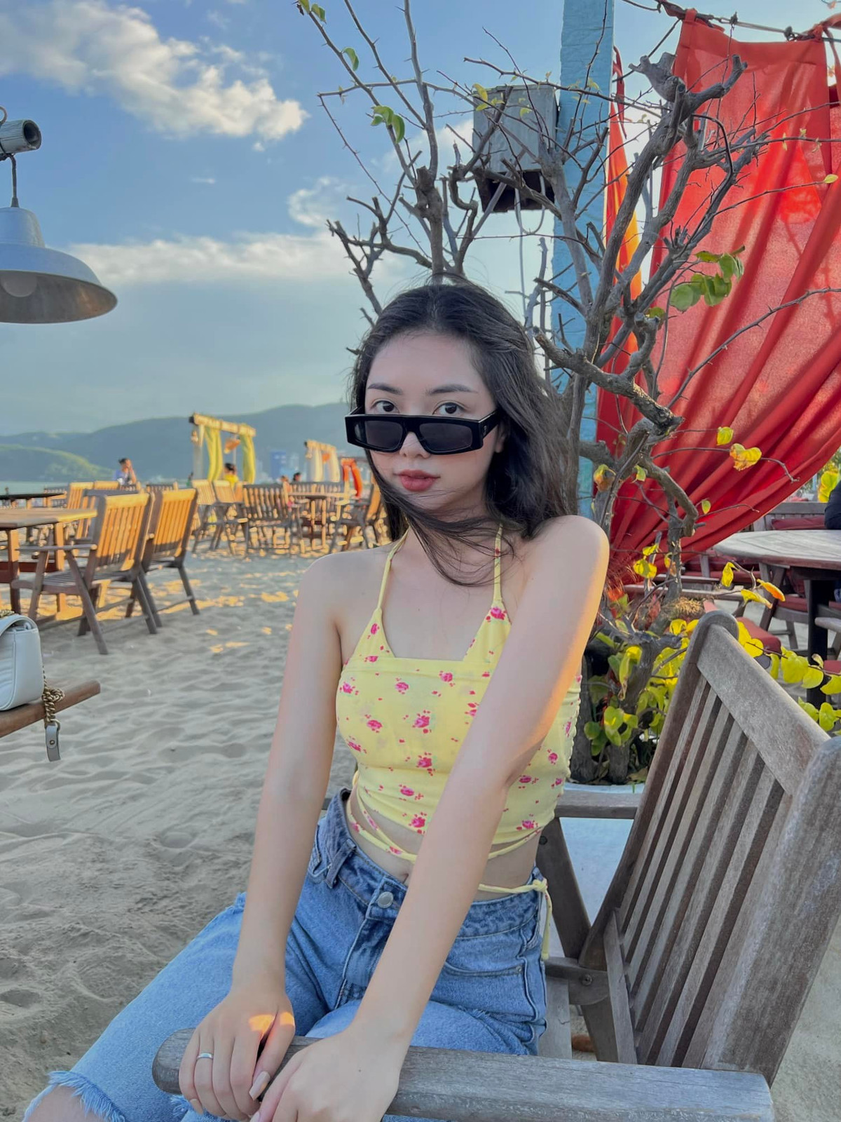 Mai Hà Trang rất được lòng người hâm mộ. Cô nàng được nhận xét là đảm đang và không thị phi.