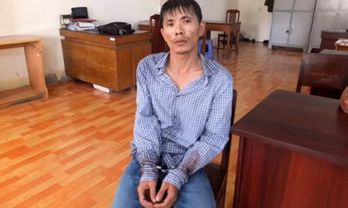 Nghi pham chan xe may dam chet nguoi bi bat giu tai nha