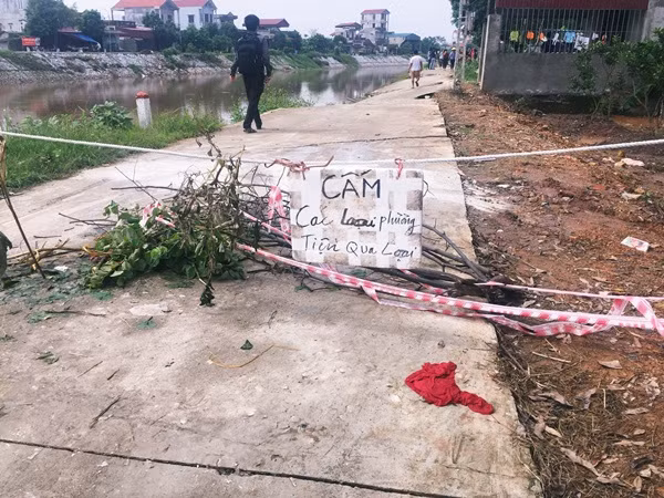 Ha Noi: Duong be tong moi dua vao su dung da sut lun-Hinh-7