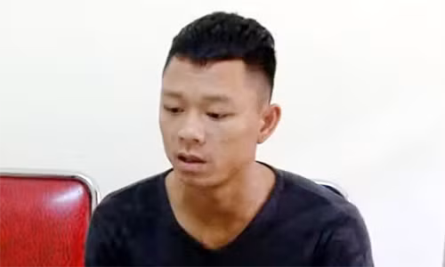 Di hat karaoke bi danh, 9X ve nha cam dao chem nguoi