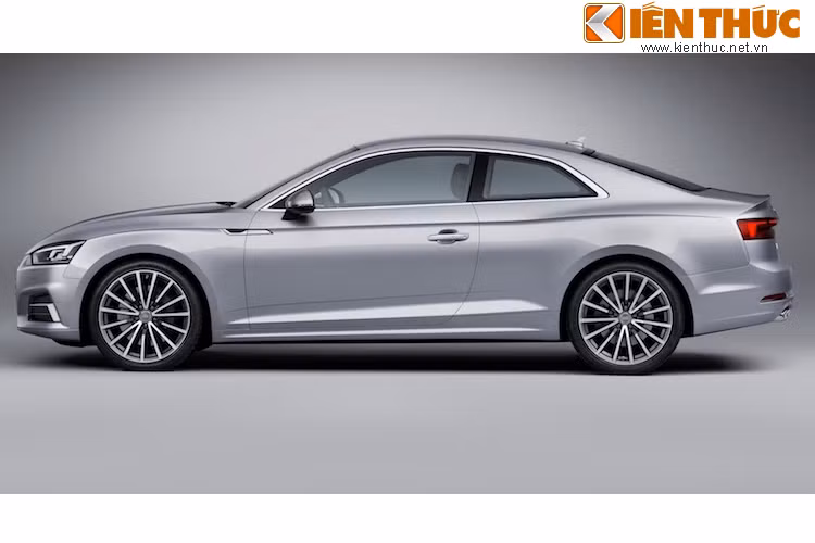Khi Silva nhường lại "ghế" cho Lichte, thiết kế của dòng A4 thế hệ mới đã được ban lãnh đạo Audi "chốt". Có lẽ chính vì vậy nên cả A4 thế hệ mới lẫn phiên bản coupe của nó là A5 đều có "phom" rất giống với phiên bản cũ. Phải thật để ý, những người ngắm nhìn A5 mới có thể nhận ra một số đường dập nổi trên thân xe đã có chút khác biệt nhẹ so với thế hệ cũ.