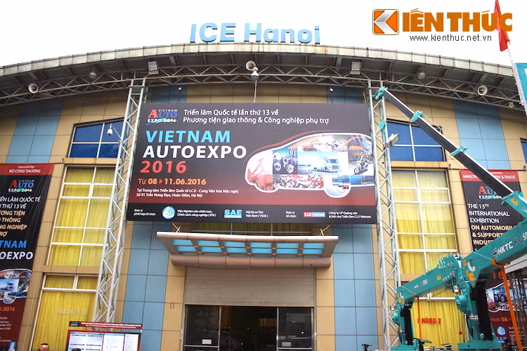 Thêm một kỳ Vietnam AutoExpo trôi qua, triển lãm này càng tiếp tục thiếu sức hút so với các năm đầu tổ chức. Do hiện nay các hãng ôtô, xe máy đã "dồn sức" vào những triển lãm lớn hoặc tự tổ chức sự kiện riêng nên tình cảnh "ế khách" của Vietnam AutoExpo hay các sự kiện tương tự như Saigon Autotech hứa hẹn sẽ vẫn diễn ra vào năm sau.