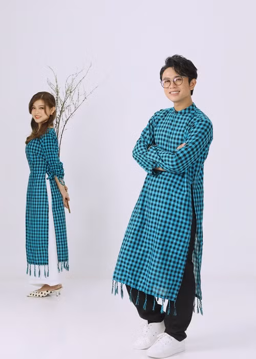 Thời điểm nam ca sĩ tham gia chương trình Quán quân Solo cùng Bolero 2019, anh nhận được sự giúp đỡ từ giám khảo Phi Nhung.