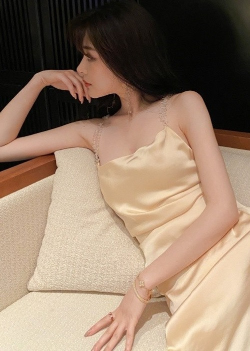 Sau nghi vấn tình cảm với nam diễn viên nổi tiếng, hot girl sinh năm 1995 gây chú ý. Ảnh: VTC