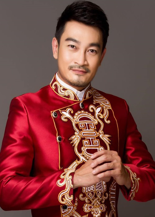 Quốc Thái từng chia sẻ, nếu phải thừa nhận mình "sợ vợ", anh không ngại ngần, bởi anh luôn muốn có sự bình an trong gia đình, muốn làm người phụ nữ của mình vui.