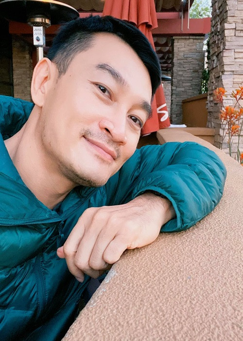 Quốc Thái gặp vợ khi sang Mỹ lưu diễn. Bà xã của nam diễn viên bắt đầu thích anh khi nghe anh hát ca khúc “Đường xưa lối cũ ”. Vợ chồng Quốc Thái có nhiều sở thích chung như đi du lịch và sống hưởng thụ.