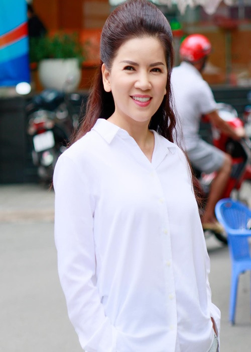 Đối với Ngọc Trinh, tình cảm phải có duyên. “Tôi không phản đối chuyện tình yêu, nhưng tôi nghĩ mọi thứ là duyên”, cô nói. Ảnh: FB Ngọc Trinh