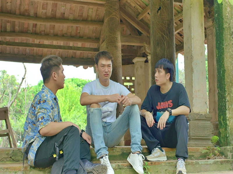 Mạnh Quân đóng vai Bão - bạn của Lợi trong “Lối về miền hoa”. Ảnh: Hà Nội mới