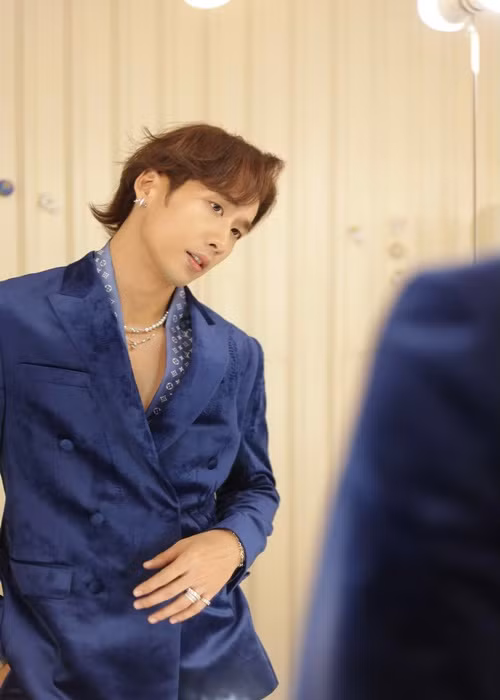 Trong năm 2021, anh ghi hình cho một bộ phim nhiều tập. Năm 2022, Tuấn Trần sẽ ghi hình cho 2 bộ phim điện ảnh.