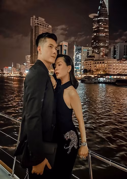 Lâm Bảo Châu và Lệ Quyên ngày càng dính như sam. Ảnh: FB Lâm Bảo Châu