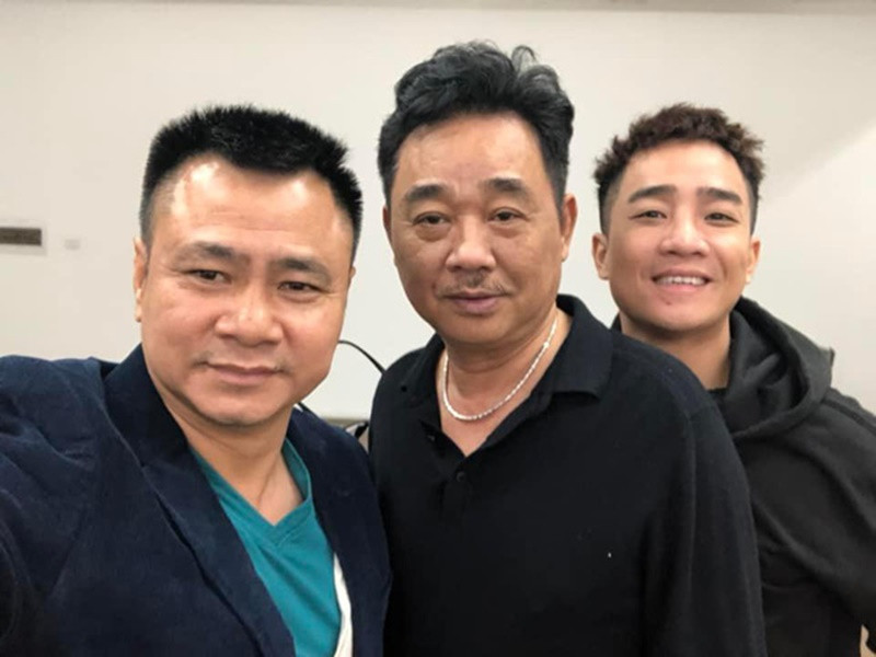 Loat anh thoi tre cua nghe si Quoc Khanh dong Tao Quan 2022