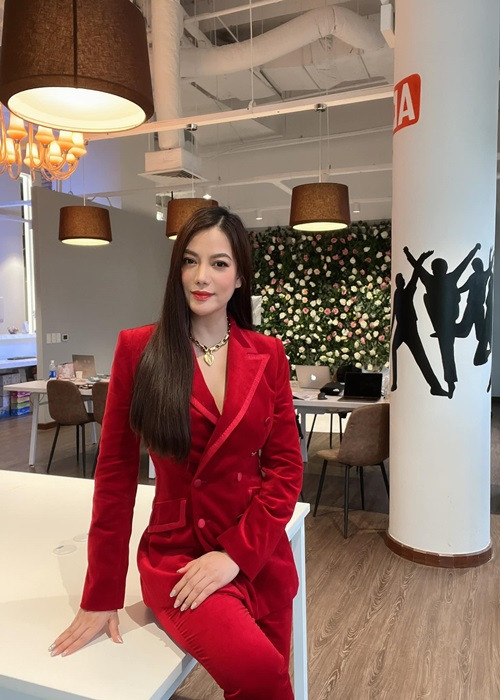 Khi Trương Ngọc Ánh và Trần Bảo Sơn chưa ly hôn, tài sản chung của cả hai cộng gộp lại ít ai sánh kịp. Hậu ly hôn, Trương Ngọc Ánh vẫn giàu kếch xù. Ảnh: FB Trương Ngọc Ánh