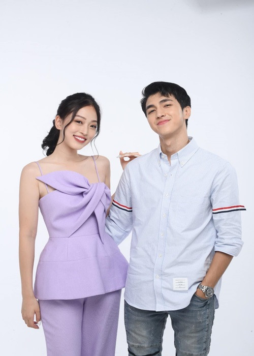 Á hậu Phương Nga - diễn viên Bình An giữ được tình cảm mặn nồng suốt những năm qua. Đám cưới của cặp đôi sao Việt này có lẽ sẽ diễn ra trong tương lai gần.