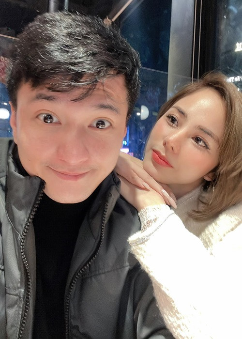 Phía bạn gái của Huỳnh Anh thông báo, điện thoại của nam diễn viên bị rơi mất nên không có chuyện Huỳnh Anh viết lời chia tay.