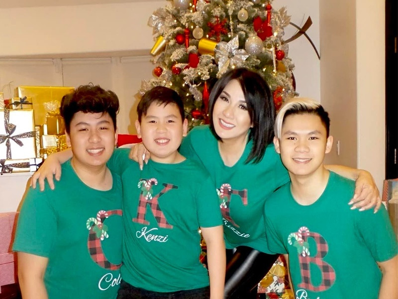 Nữ ca sĩ kín tiếng về chuyện tình cảm.